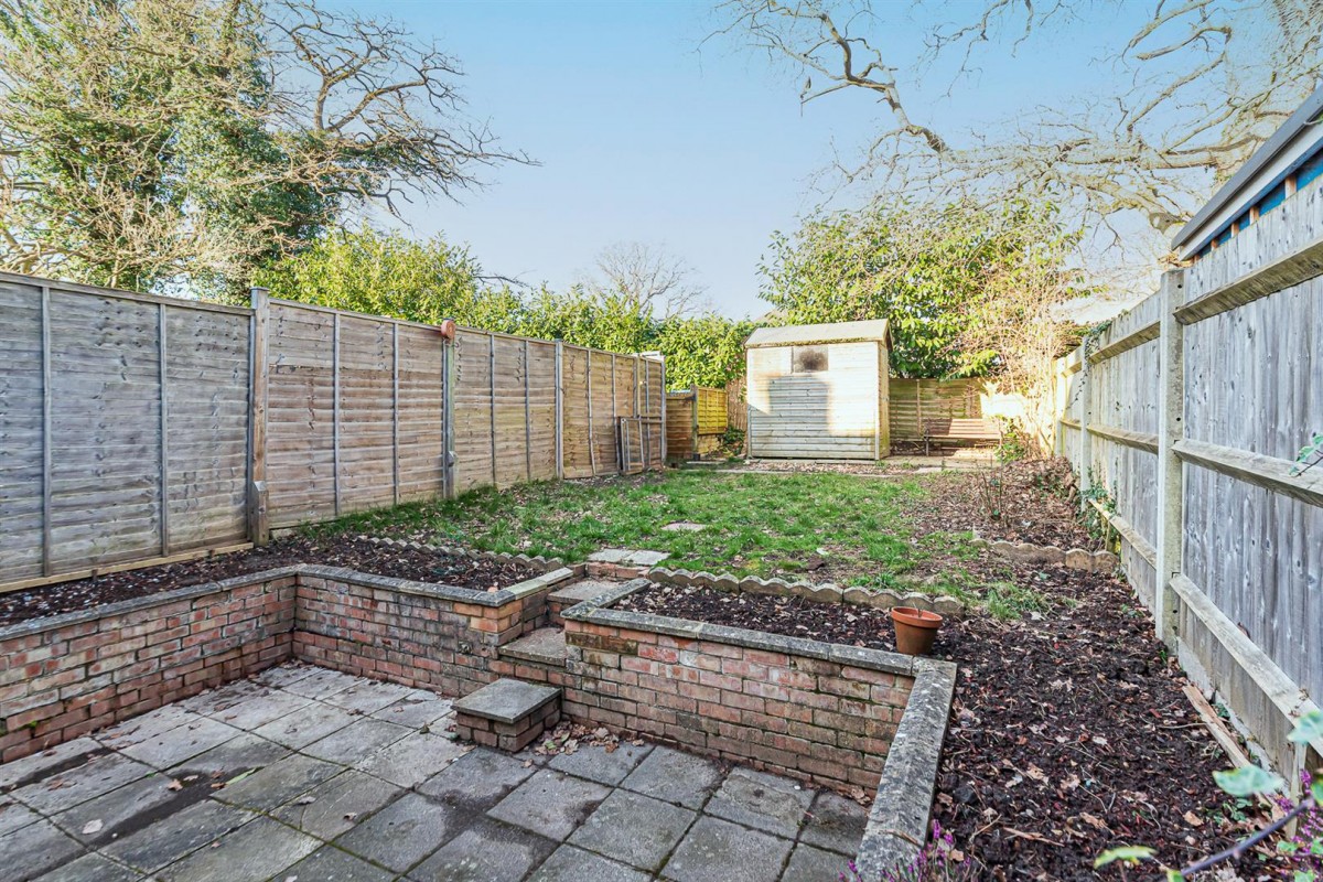 Shakespeare Gardens, Farnborough
