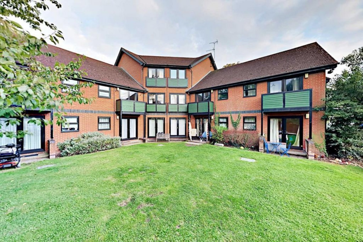 Alexandra Road, Farnborough