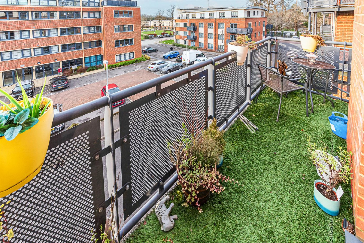 Comet House, Wallis Square, Farnborough