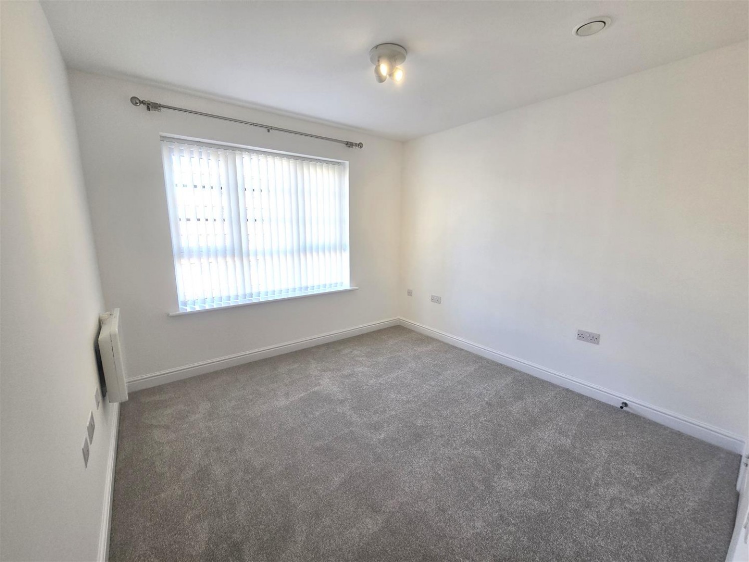 Comet House, Wallis Square, Farnborough