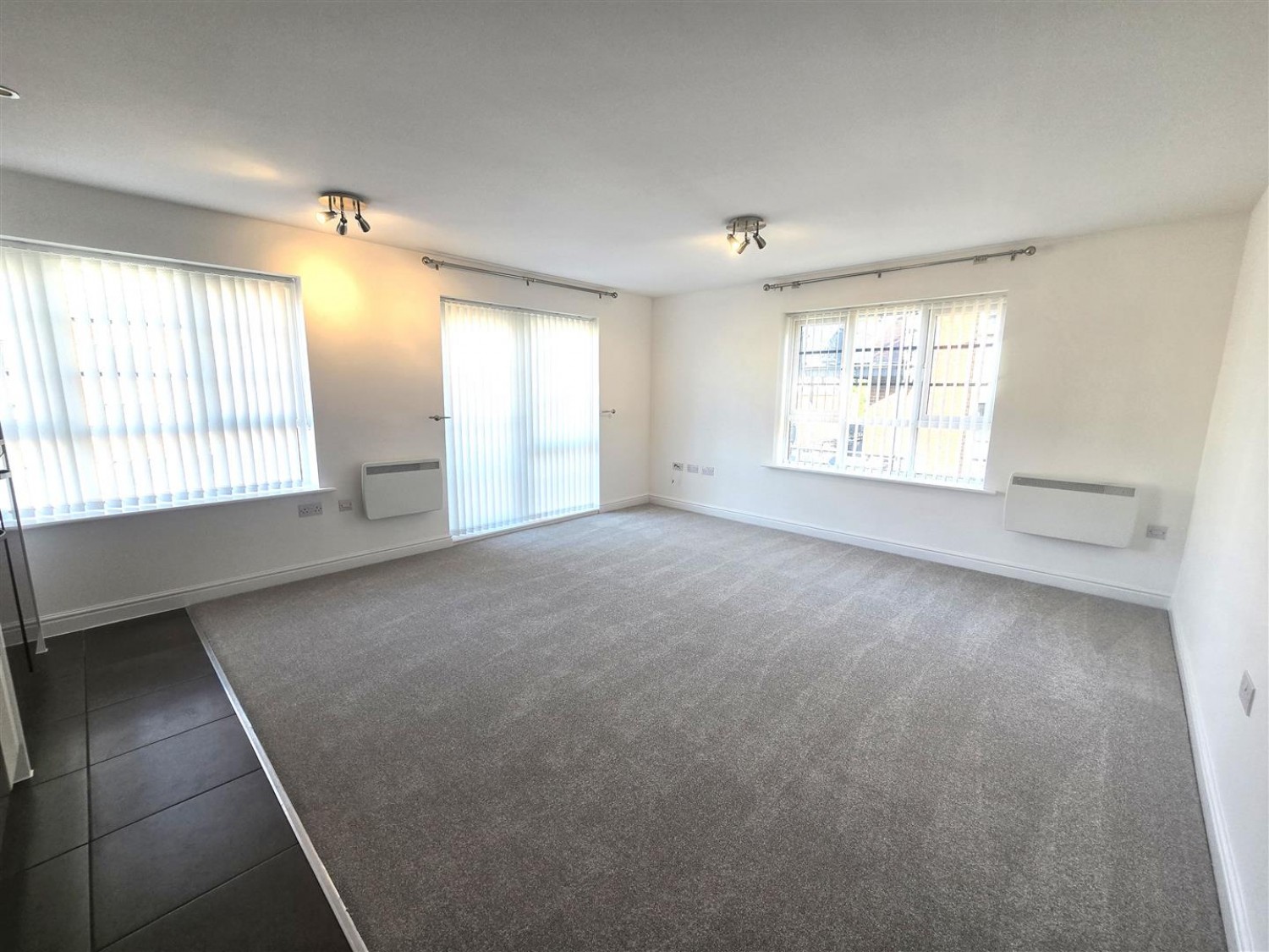 Comet House, Wallis Square, Farnborough