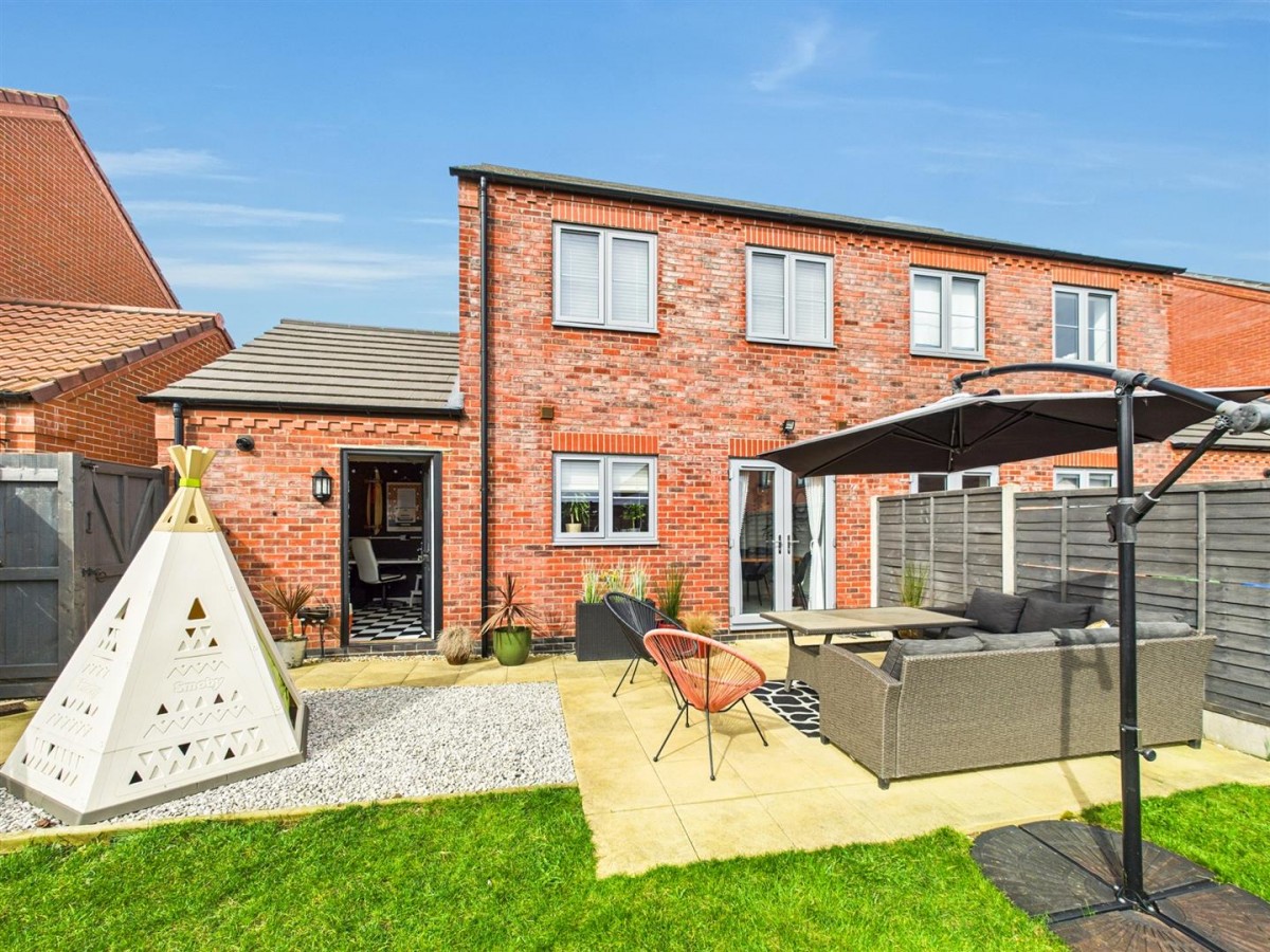 Gibson Road, Lincoln
