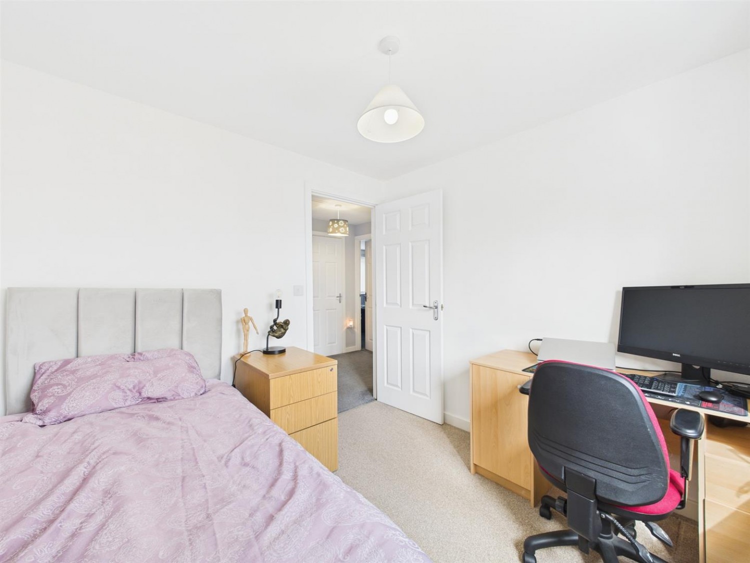 Furnace Close, North Hykeham, Lincoln
