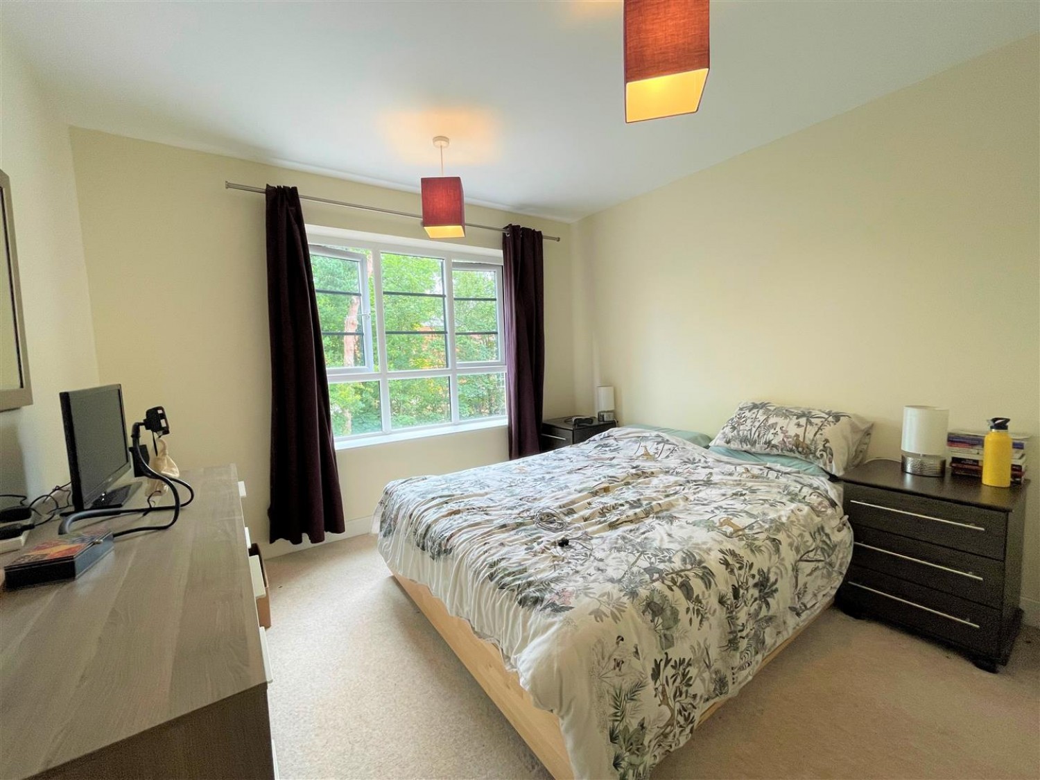 Lynx Court, Wallis Square, Farnborough
