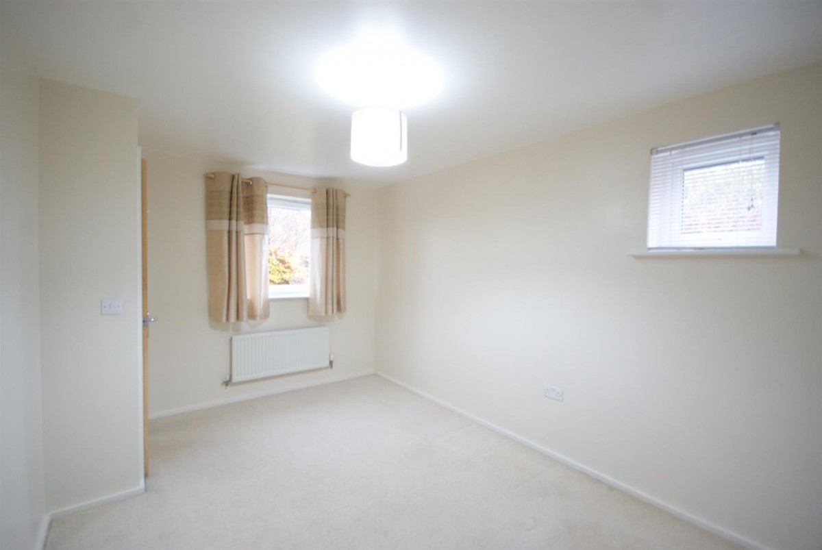 Blackbird Way, Witham St Hughs