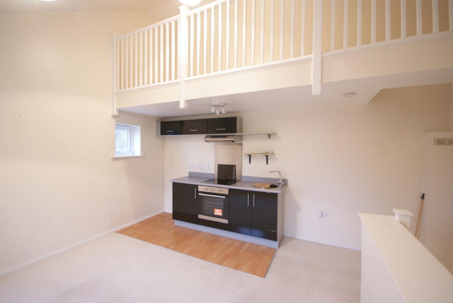 Blackbird Way, Witham St Hughs