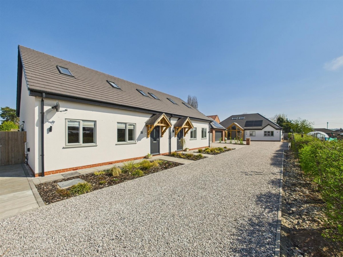Lincoln Road, North Hykeham, Lincoln
