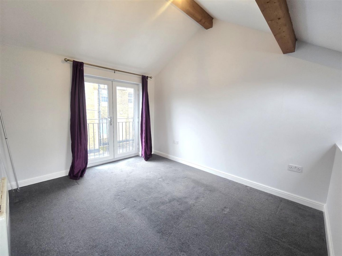 Pashley Court, Alexandra Road