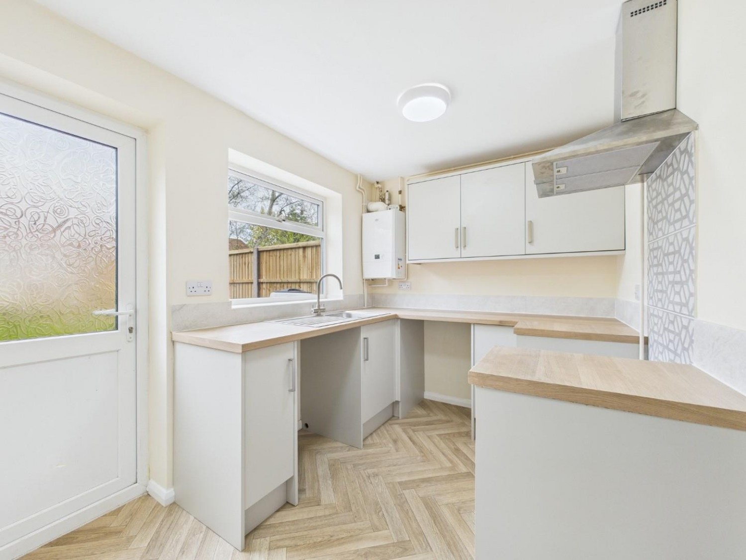 2 bedroom House for Letting Elsham Close, Lincoln