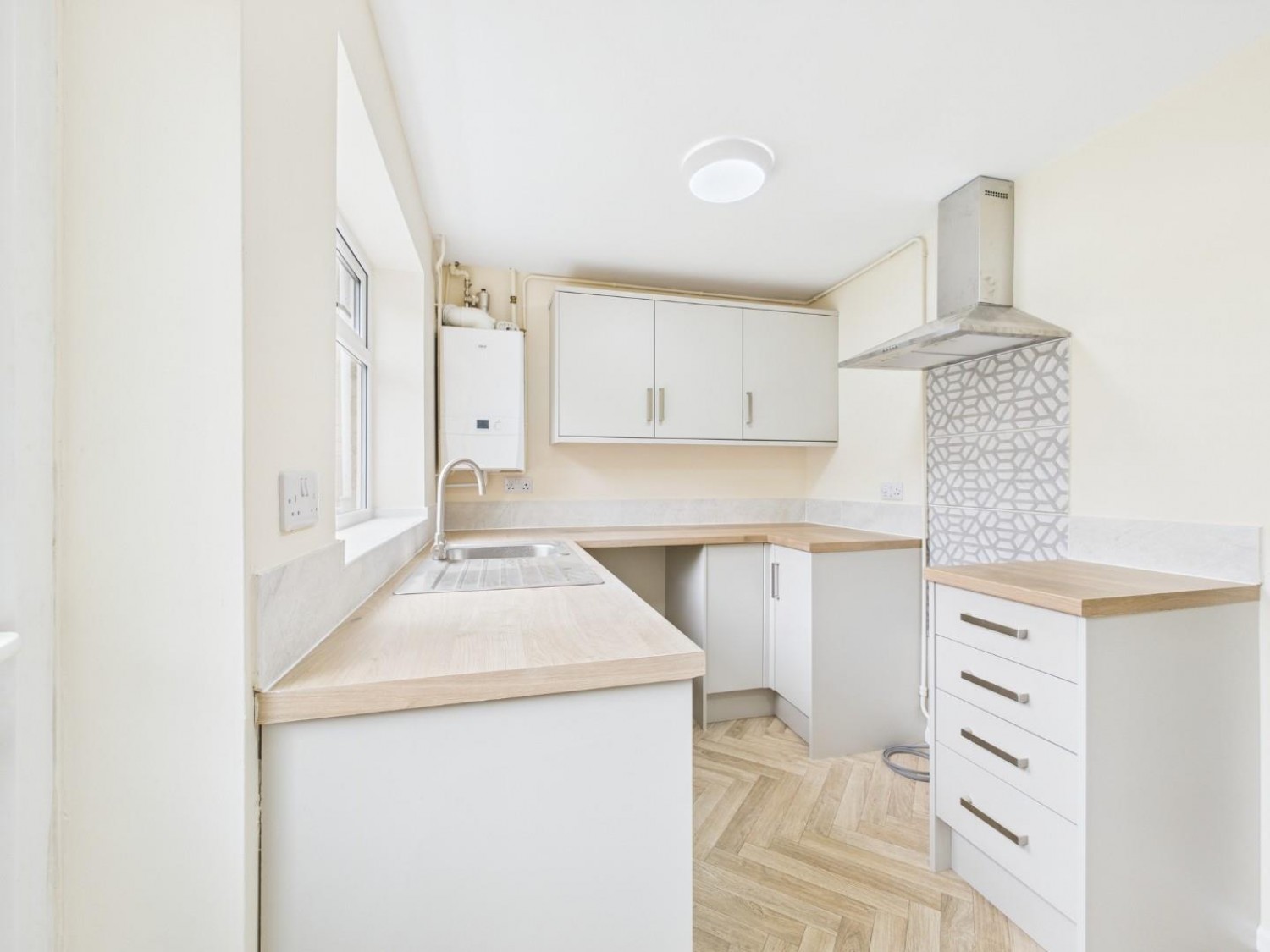 2 bedroom House for Letting Elsham Close, Lincoln