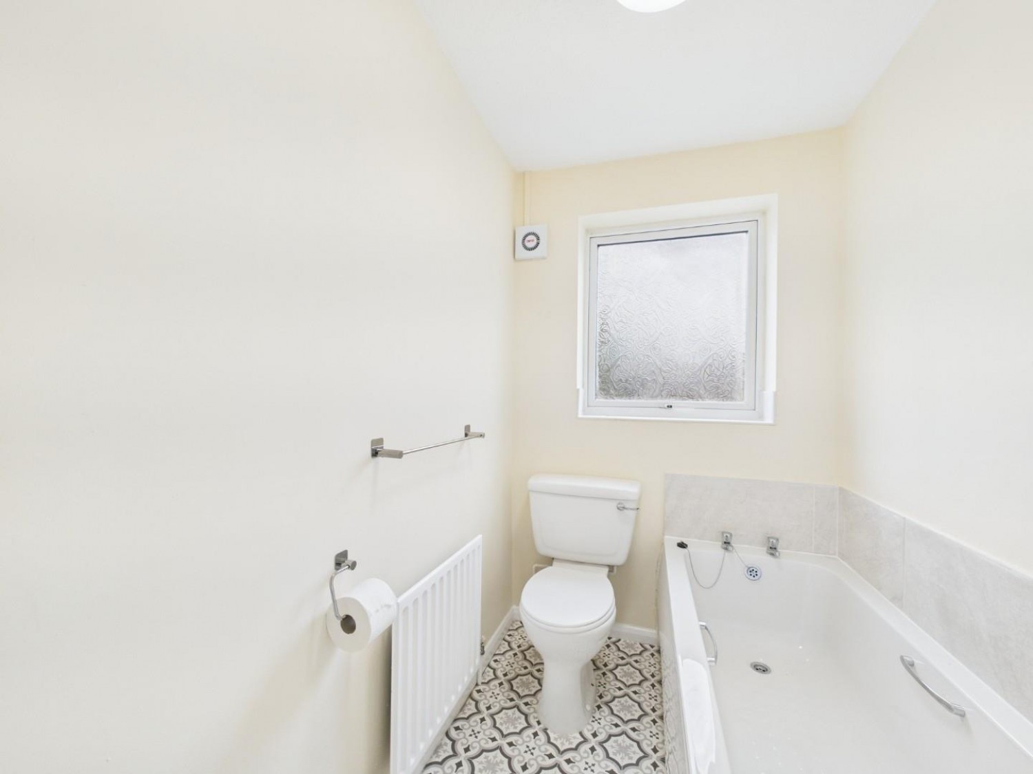 2 bedroom House for Letting Elsham Close, Lincoln