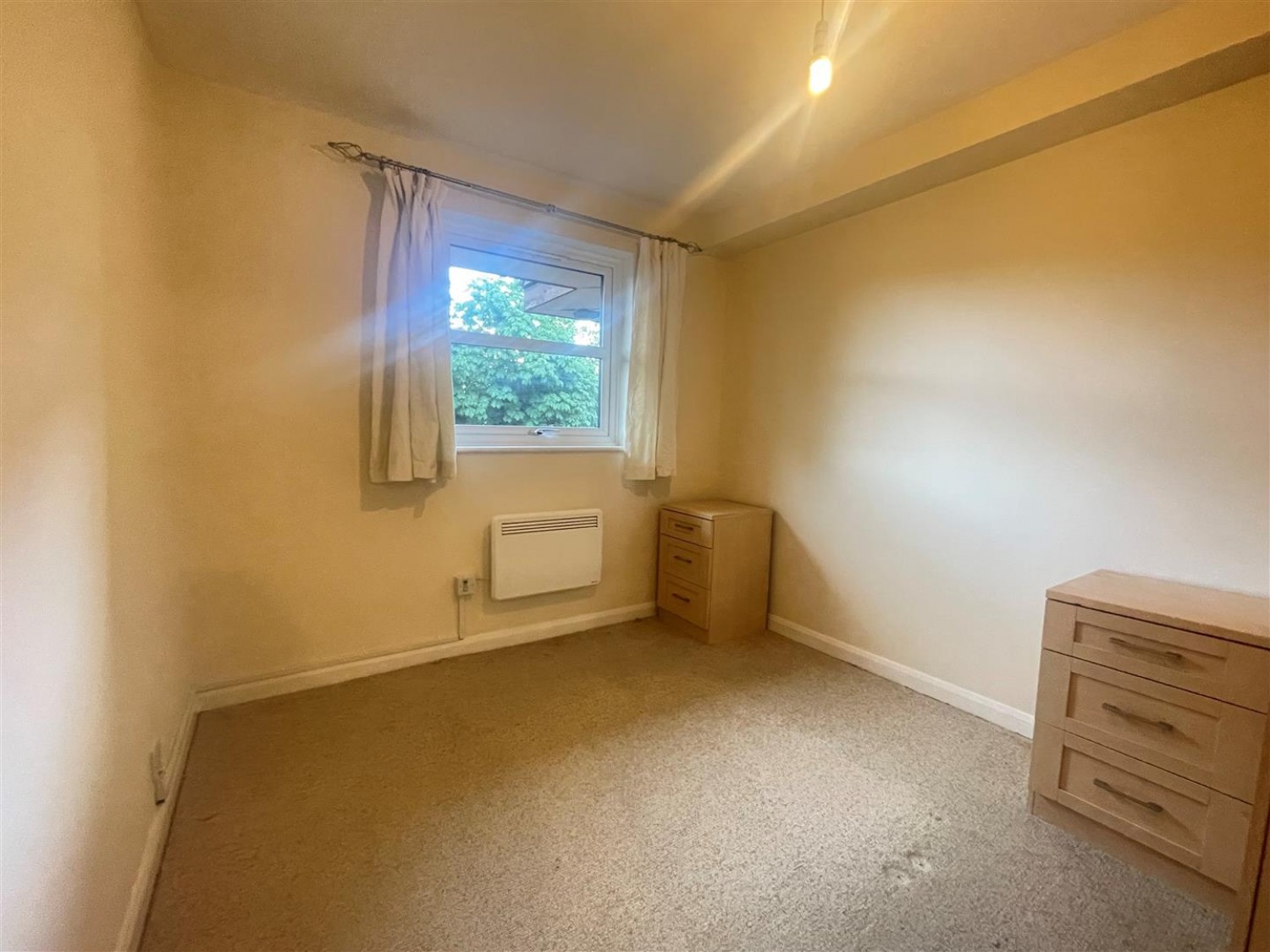 1 bedroom Flat in Albert Street, Fleet