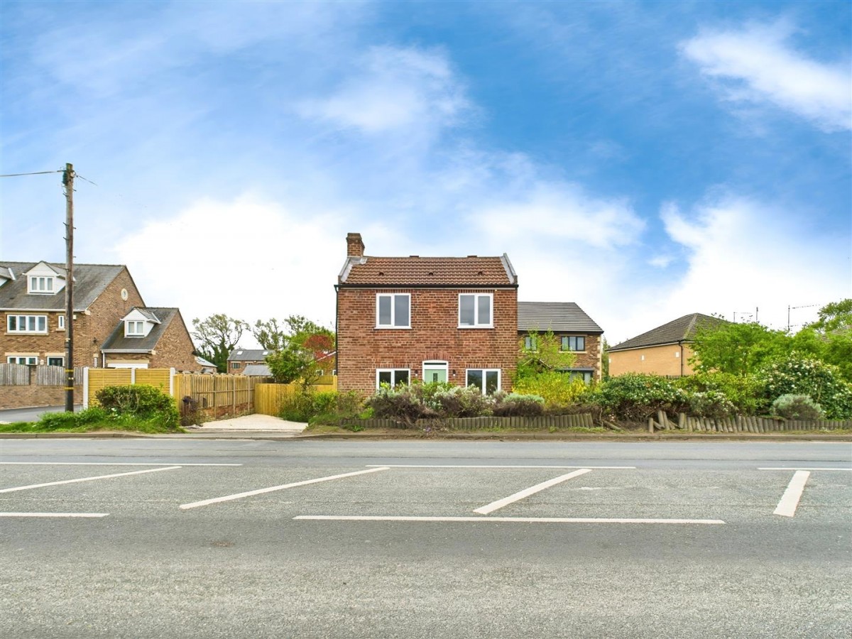 Weeland Road, Knottingley