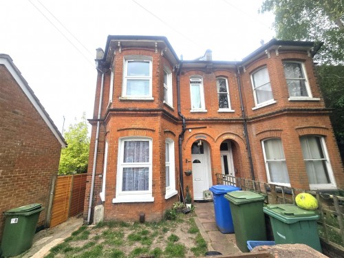 9b Cambridge Road