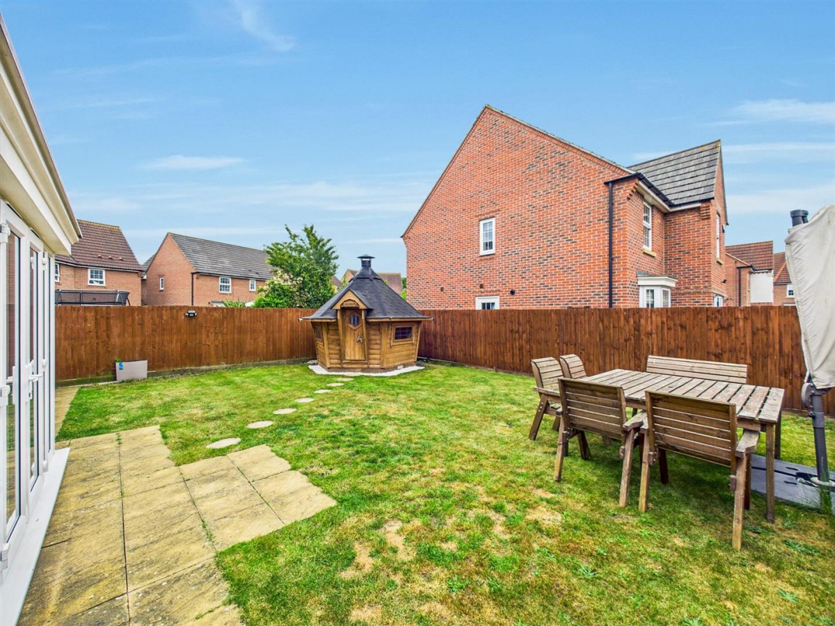 Livia Avenue, North Hykeham, Lincoln
