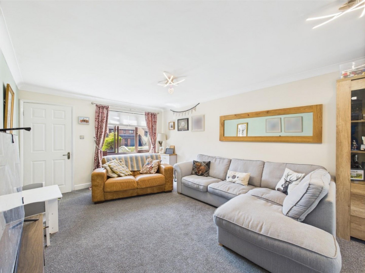 Heathfield Avenue, Branston, Lincoln