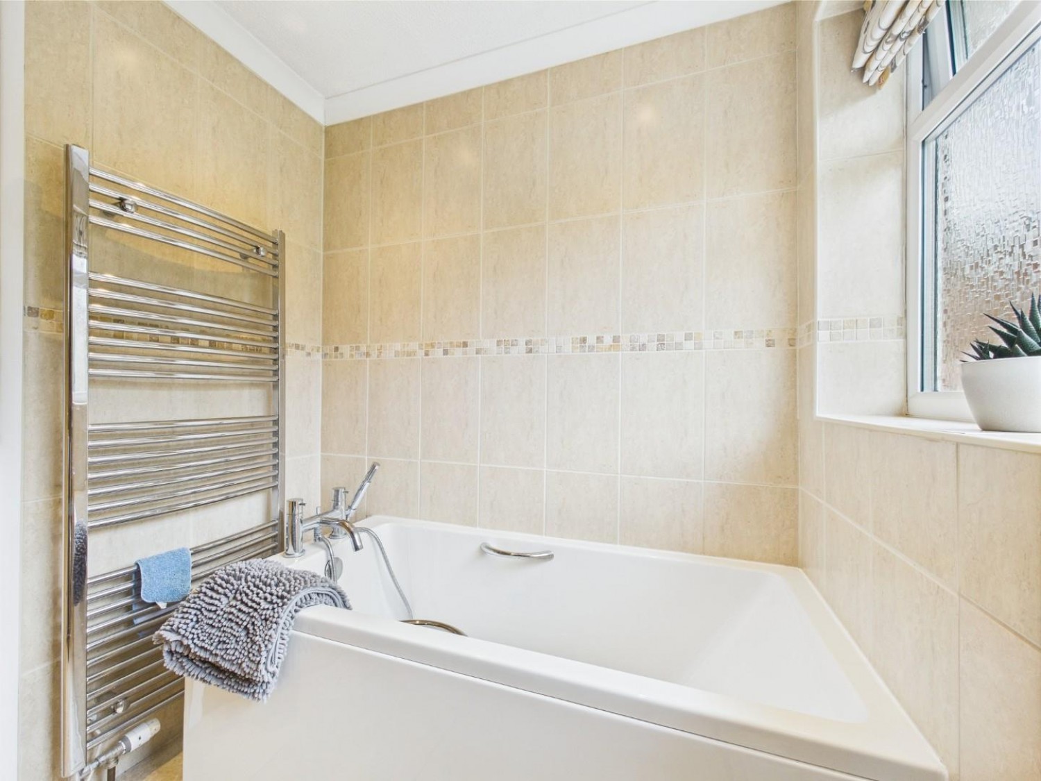 3 bedroom House for Letting Kings Road, Metheringham, Lincoln