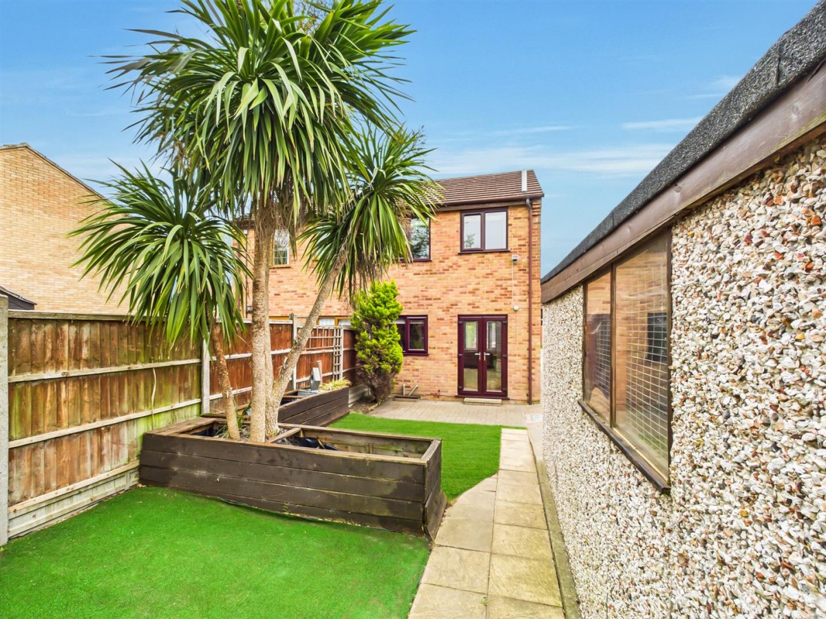 Binbrook Close, Lincoln