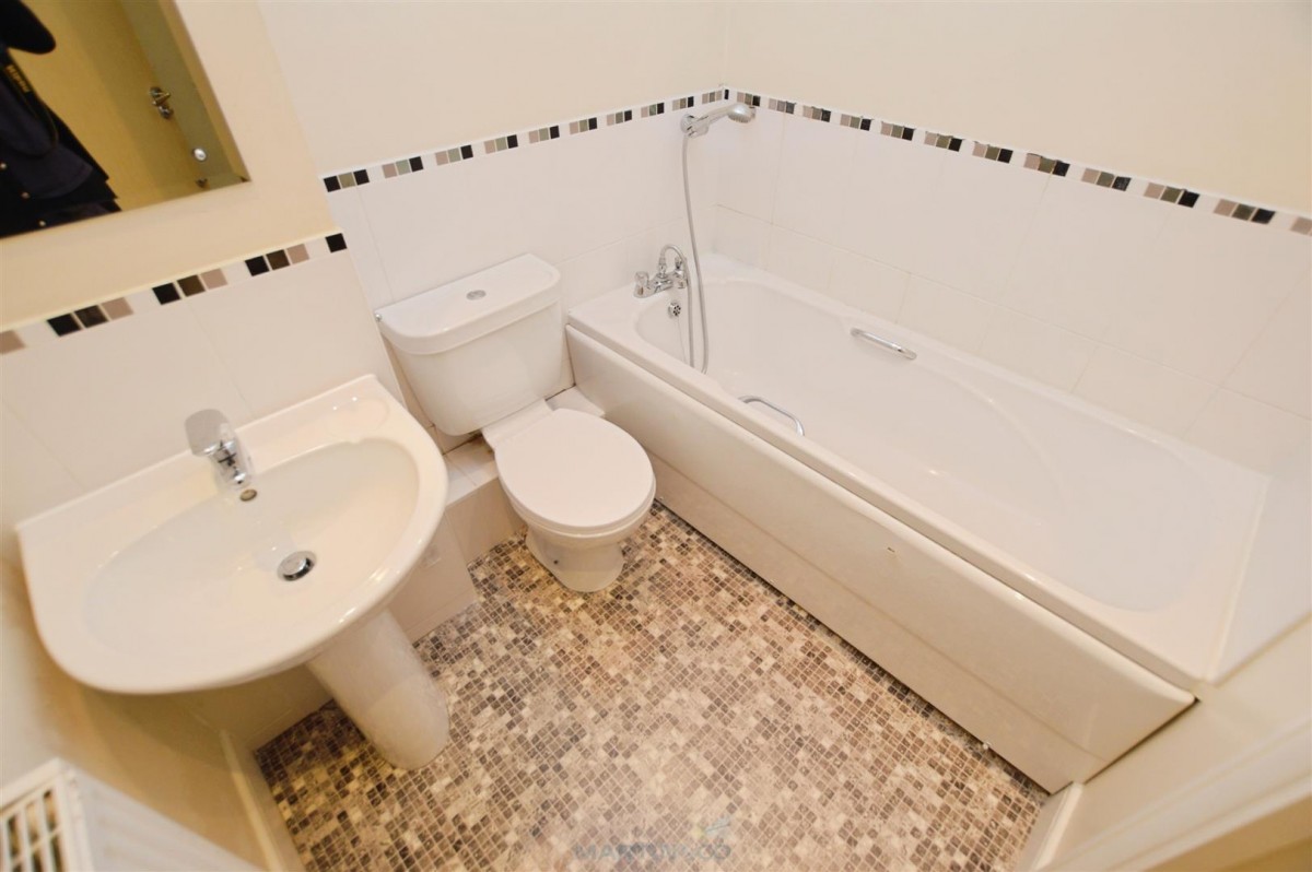 Griffin Court, Black Eagle Drive