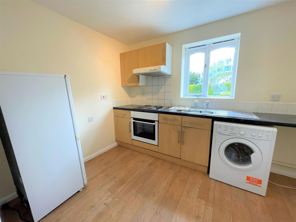 Ascot Court, Grove Road