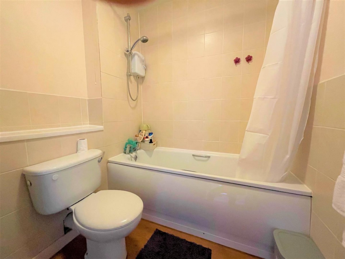 Stratfield House, Birchett Road