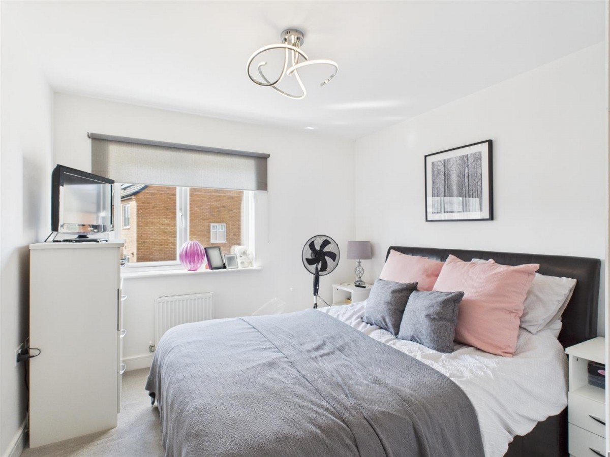 Dixon Mews, Featherstone