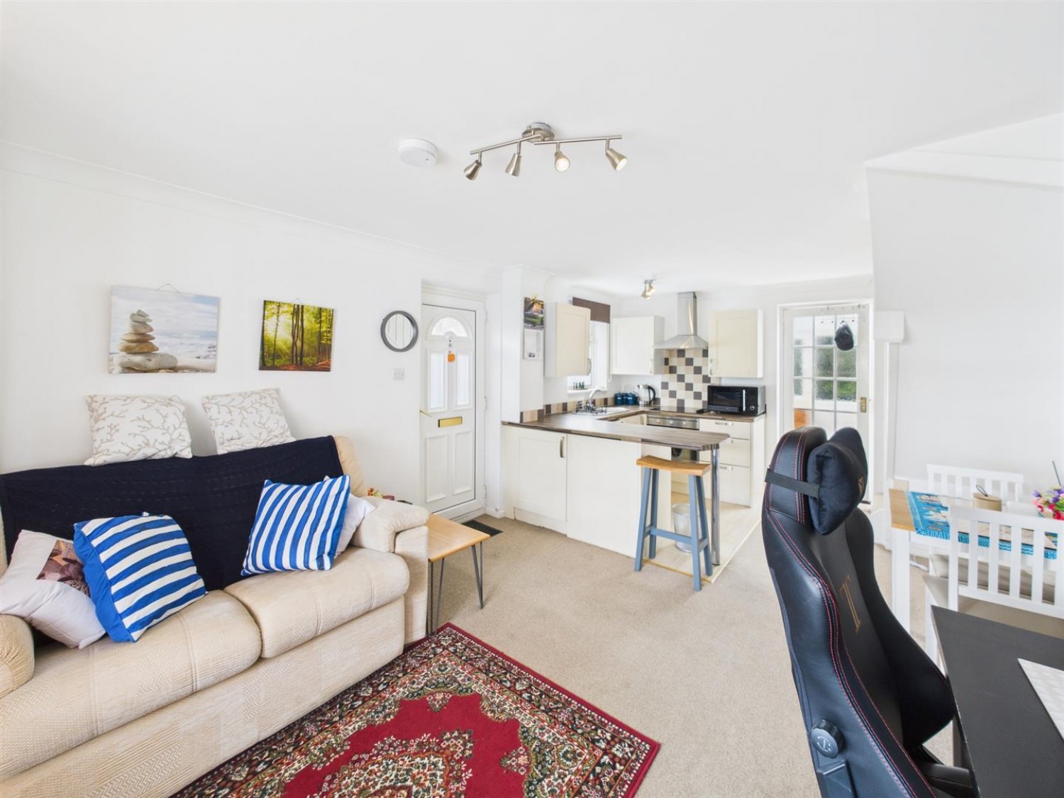 Walnut Court, Ingham, Lincoln