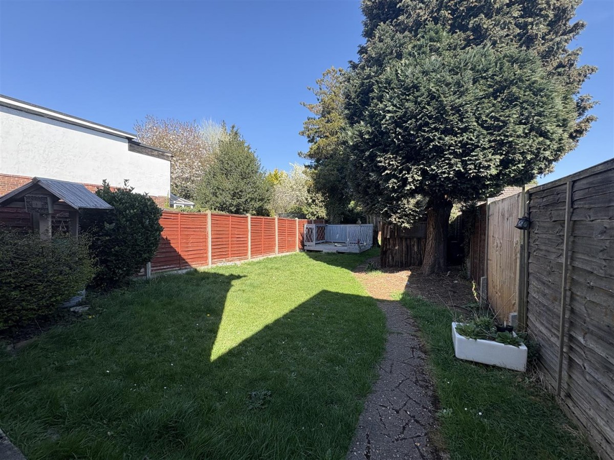 North Lane, Aldershot