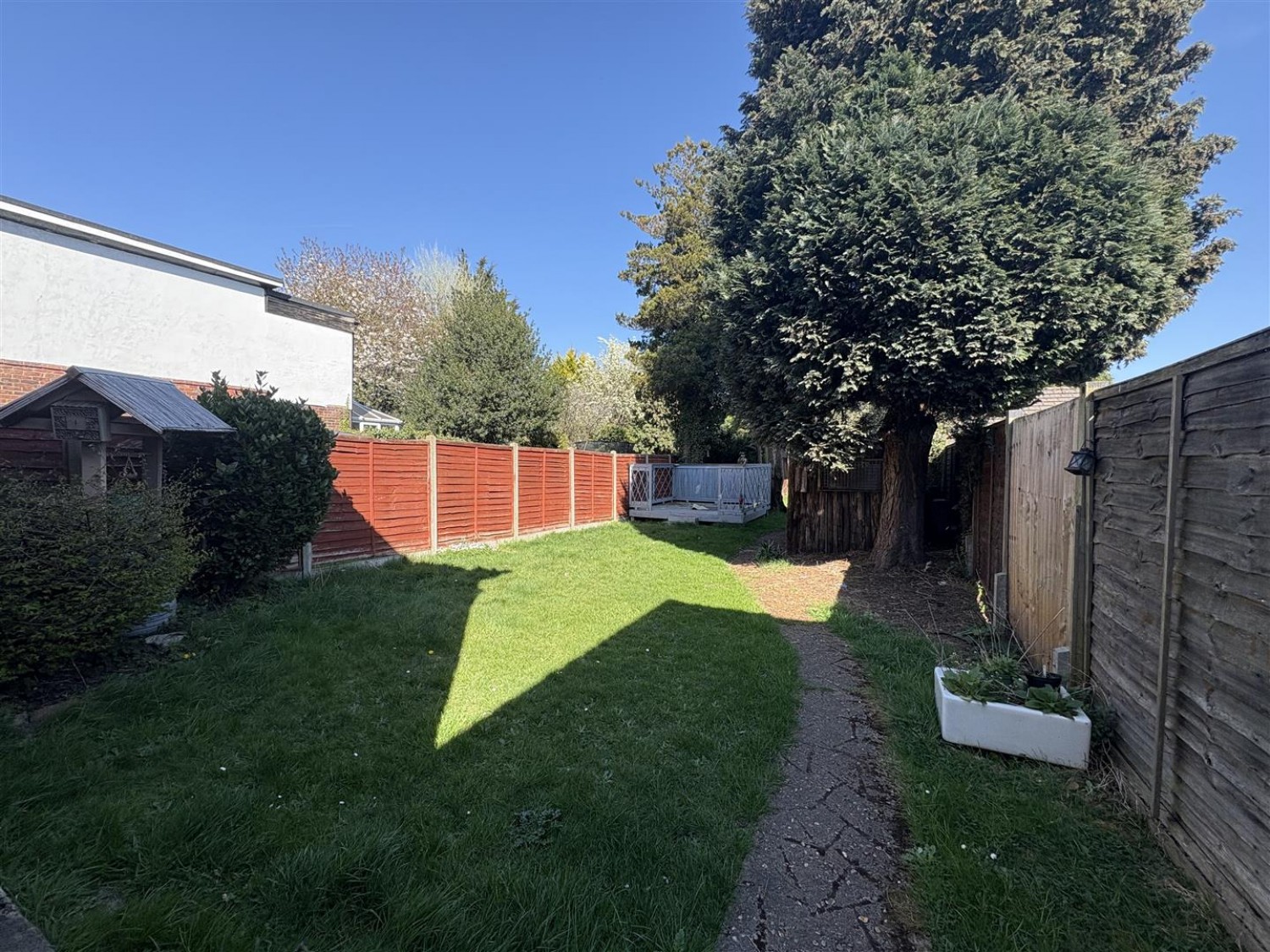 North Lane, Aldershot