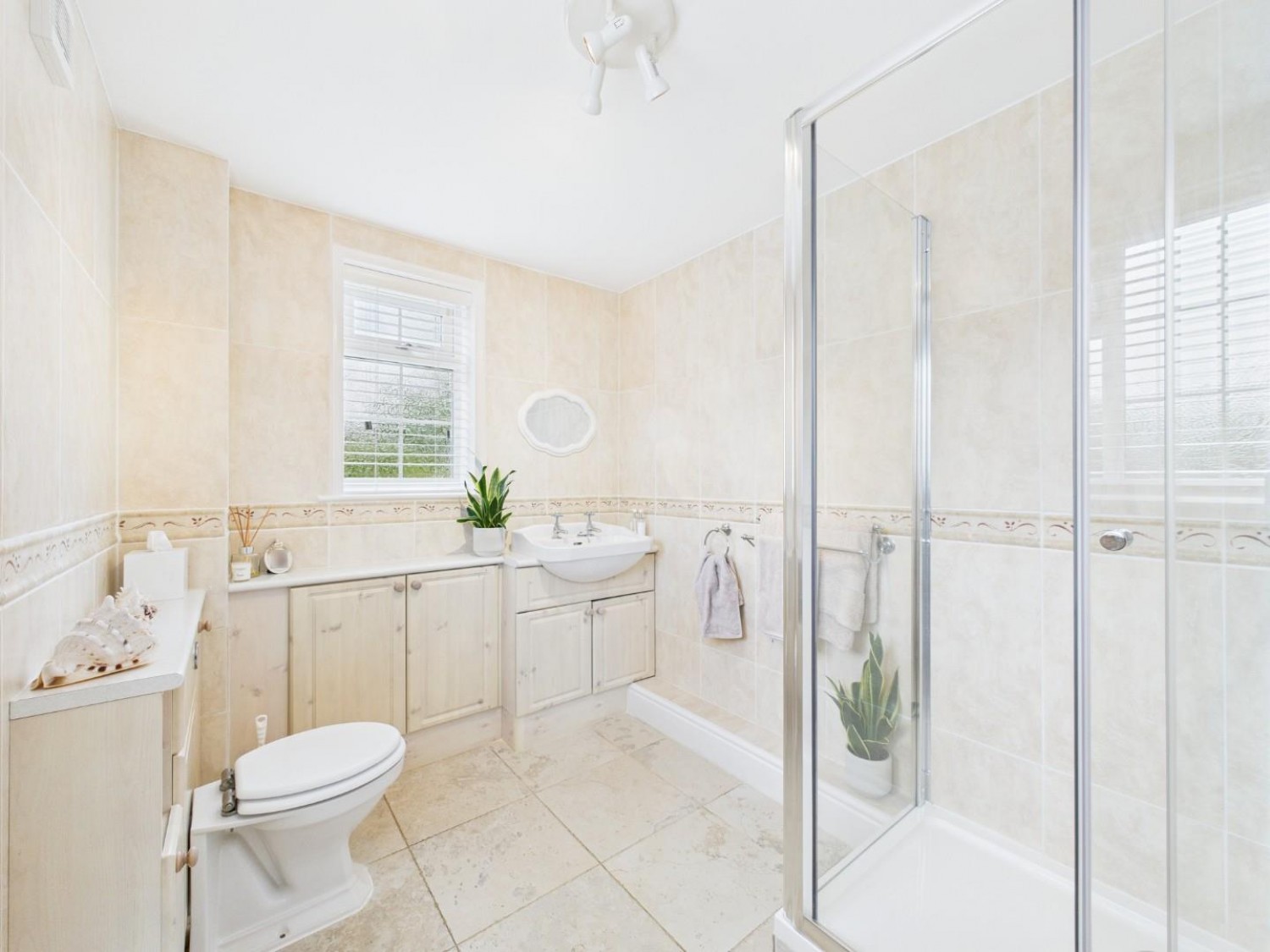 Little Thorpe Lane, Thorpe-On-The-Hill, Lincoln