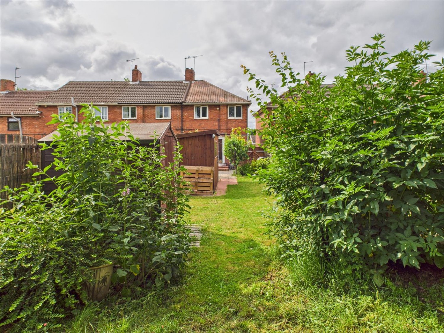 Tom Wood Ash Lane, Upton