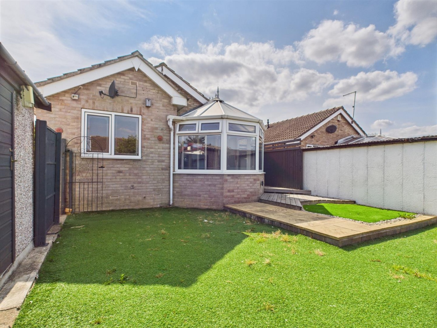 Beverley Garth, Ackworth, Pontefract
