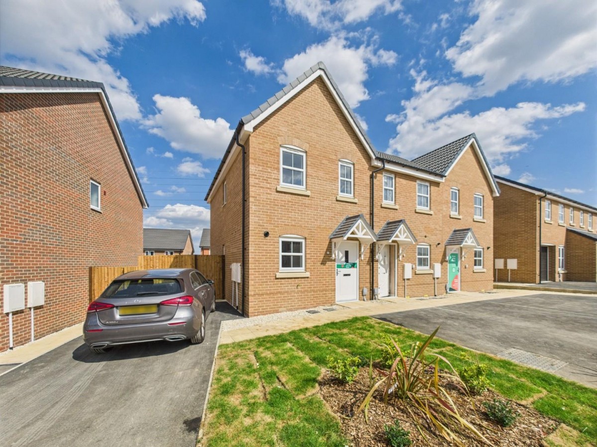 Clayton Court, Lincoln