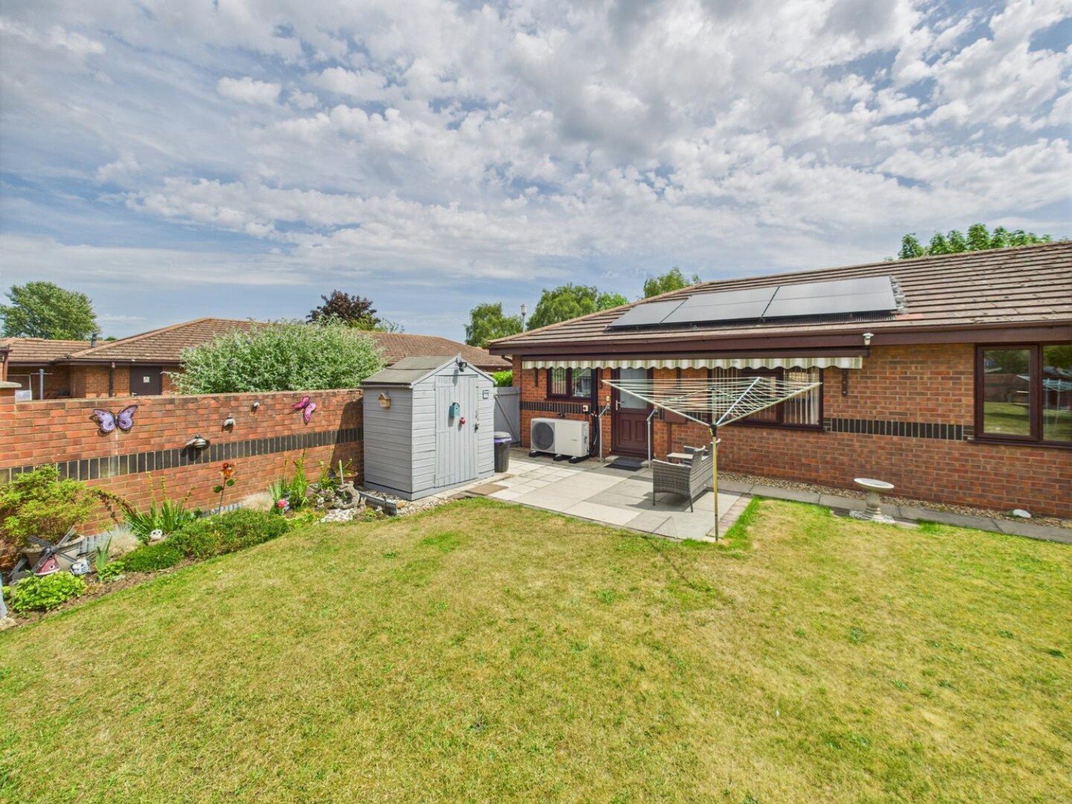 St. Claires Court, Lincoln