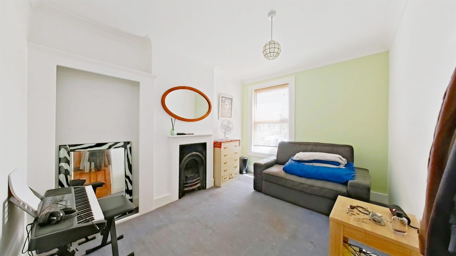 3 bedroom House for Sale Ingram Road, Gillingham