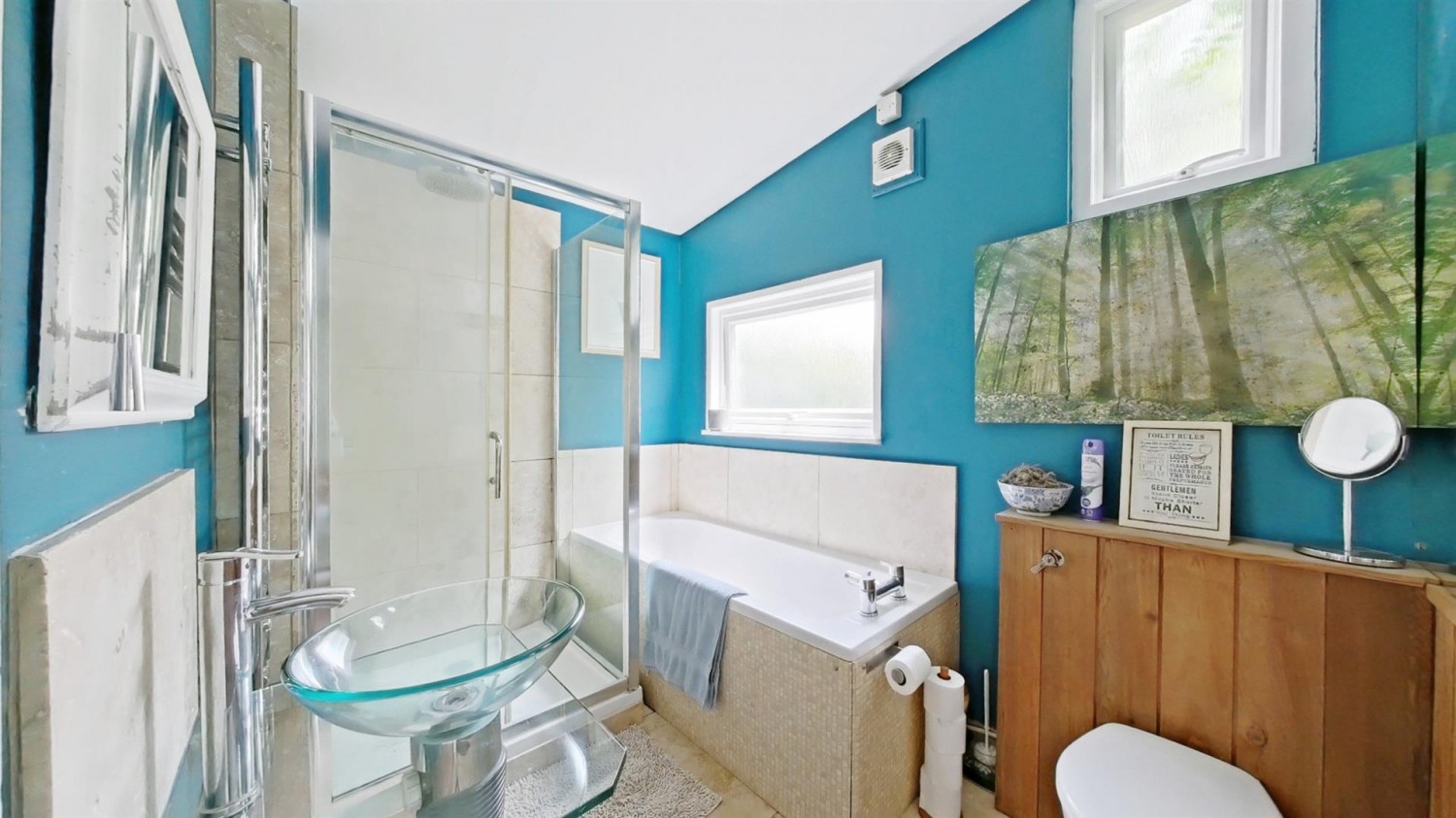 3 bedroom House for Sale Ingram Road, Gillingham