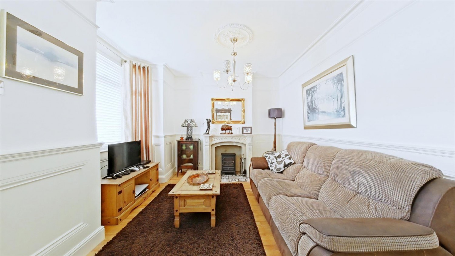 3 bedroom House for Sale Ingram Road, Gillingham
