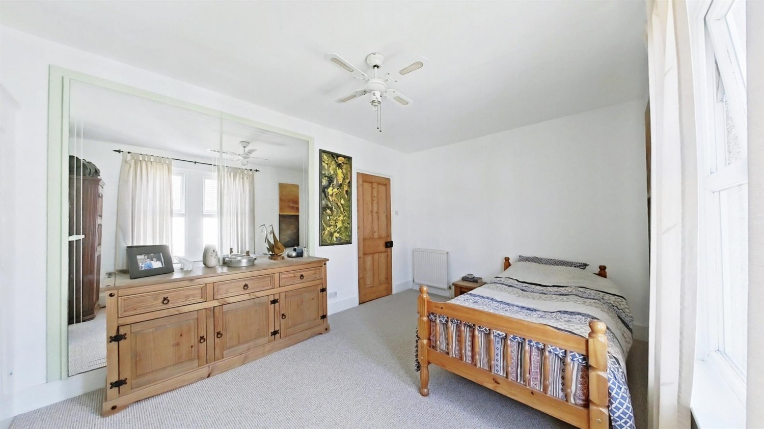 3 bedroom House for Sale Ingram Road, Gillingham