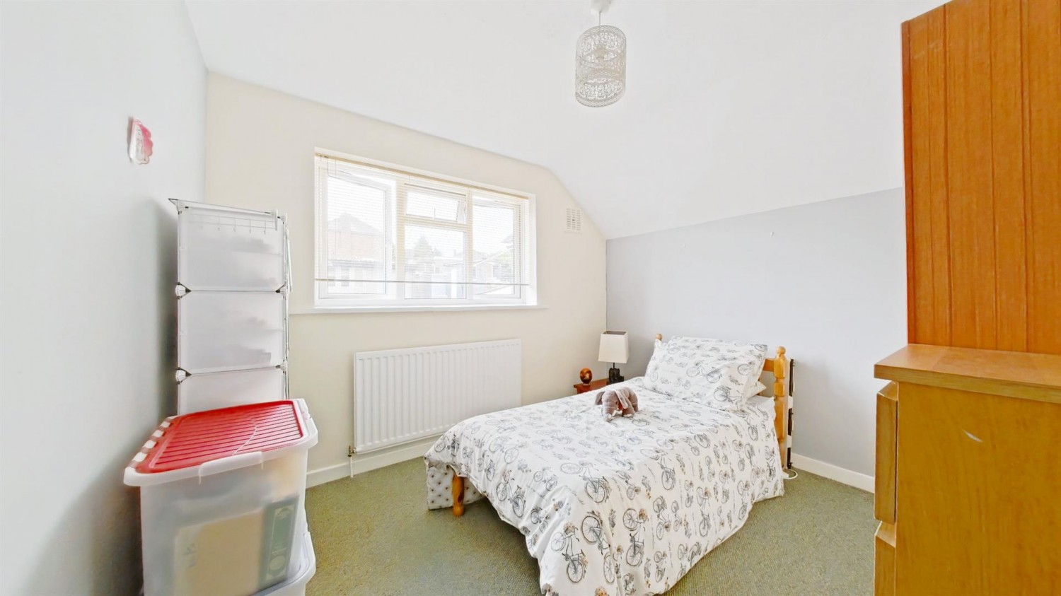 Vale Drive, Chatham