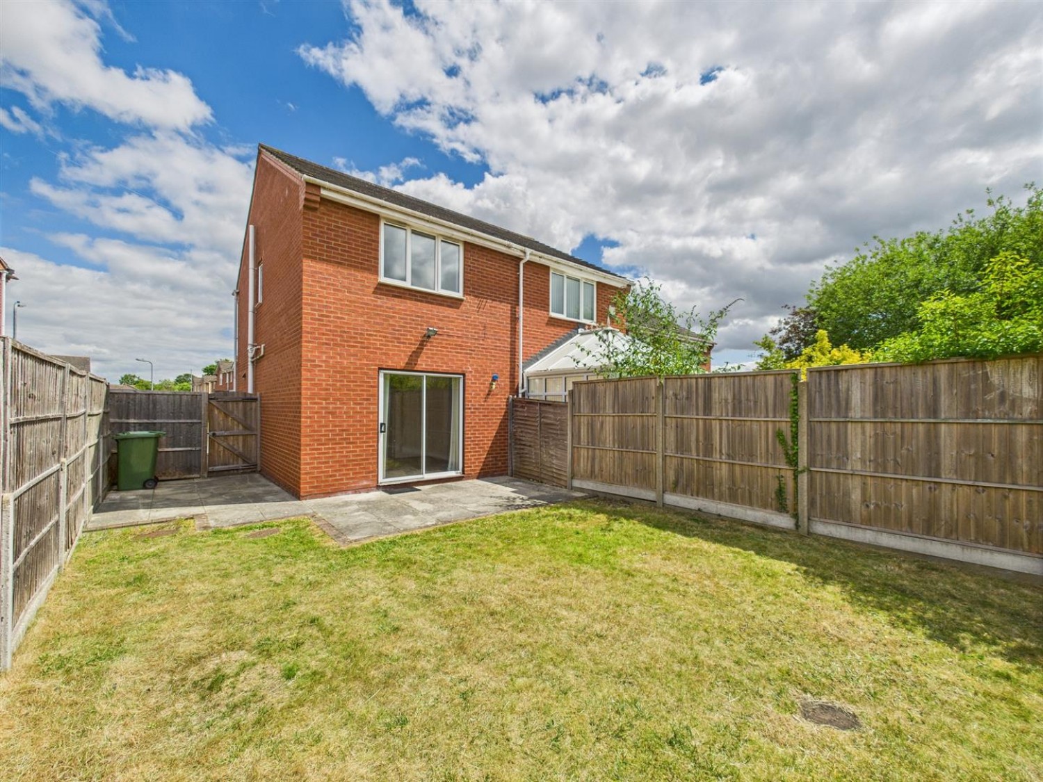 2 bedroom House for Sale Petersfield Close, Lincoln