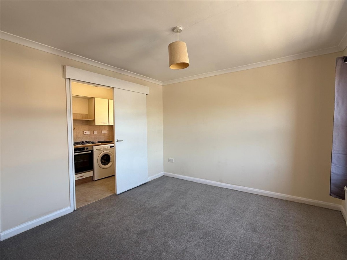 Alice Road, Aldershot