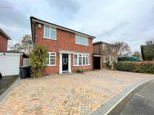 Spruce Way, Fleet