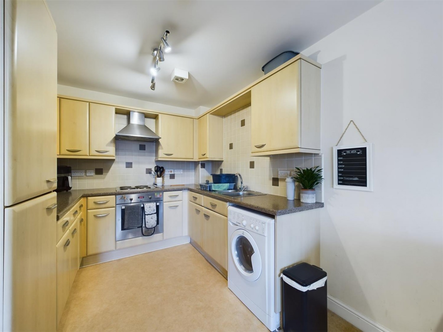 1 bedroom Flat for Letting Riverside Drive, Anchor Quay