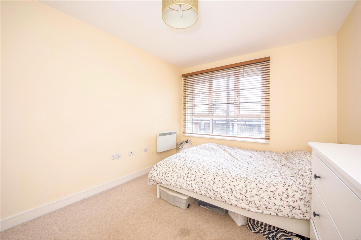 Lynx Court, Wallis Square, Farnborough