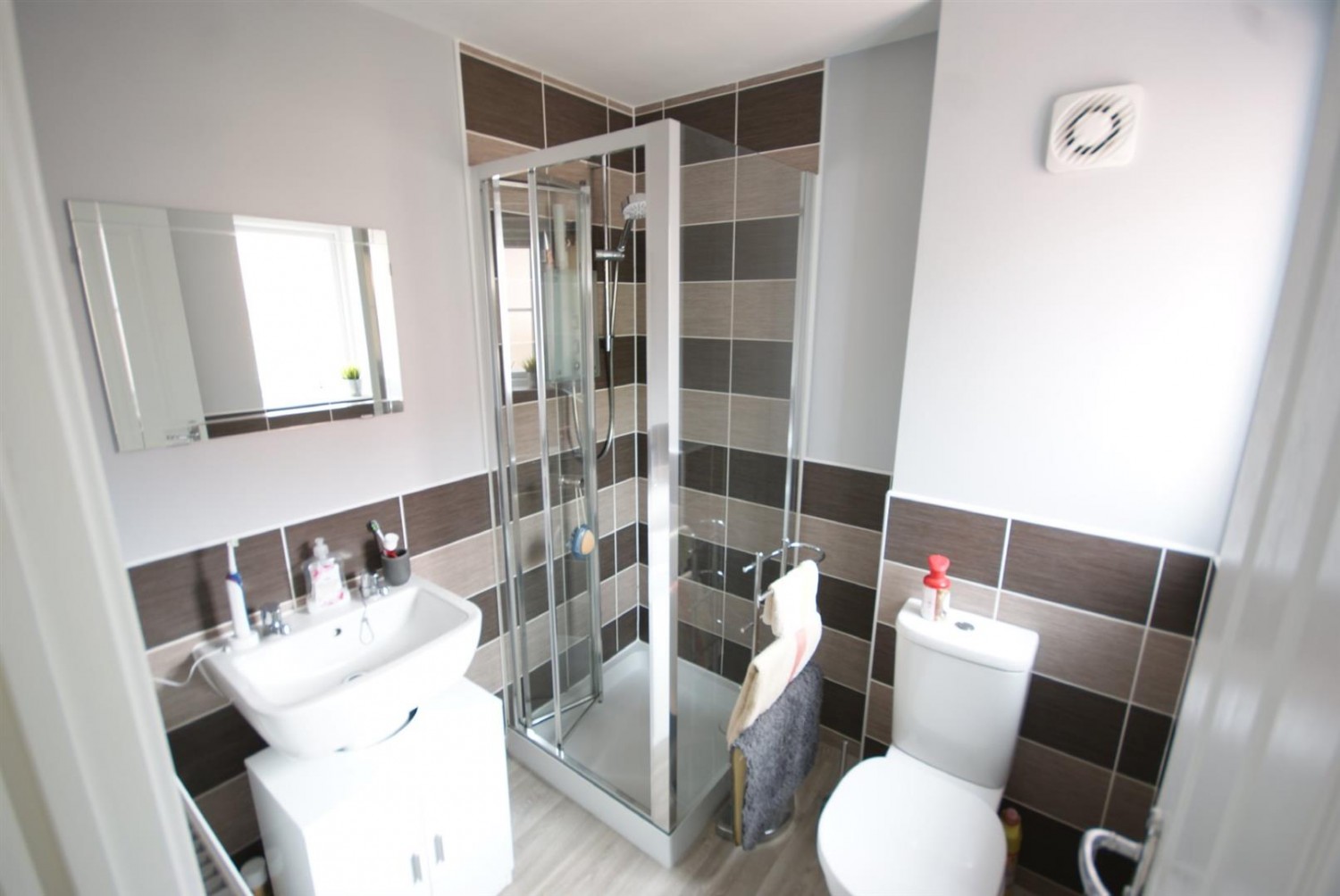 Thistle Way, Witham St. Hughs