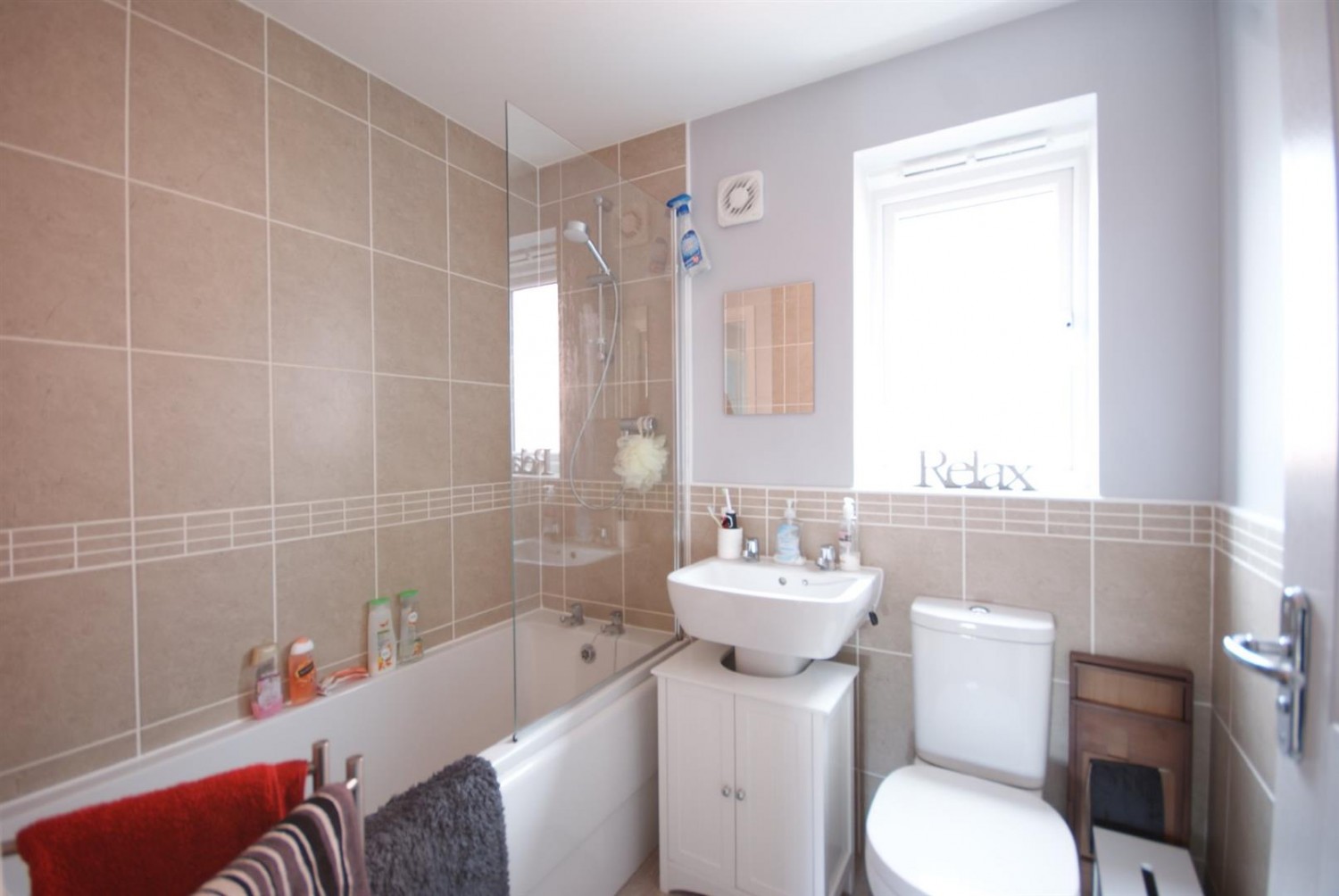 Thistle Way, Witham St. Hughs
