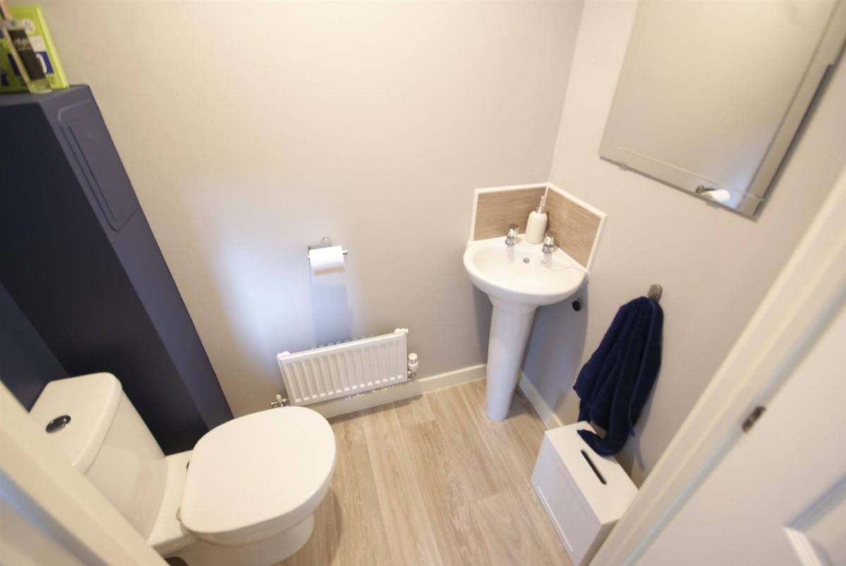 Thistle Way, Witham St. Hughs