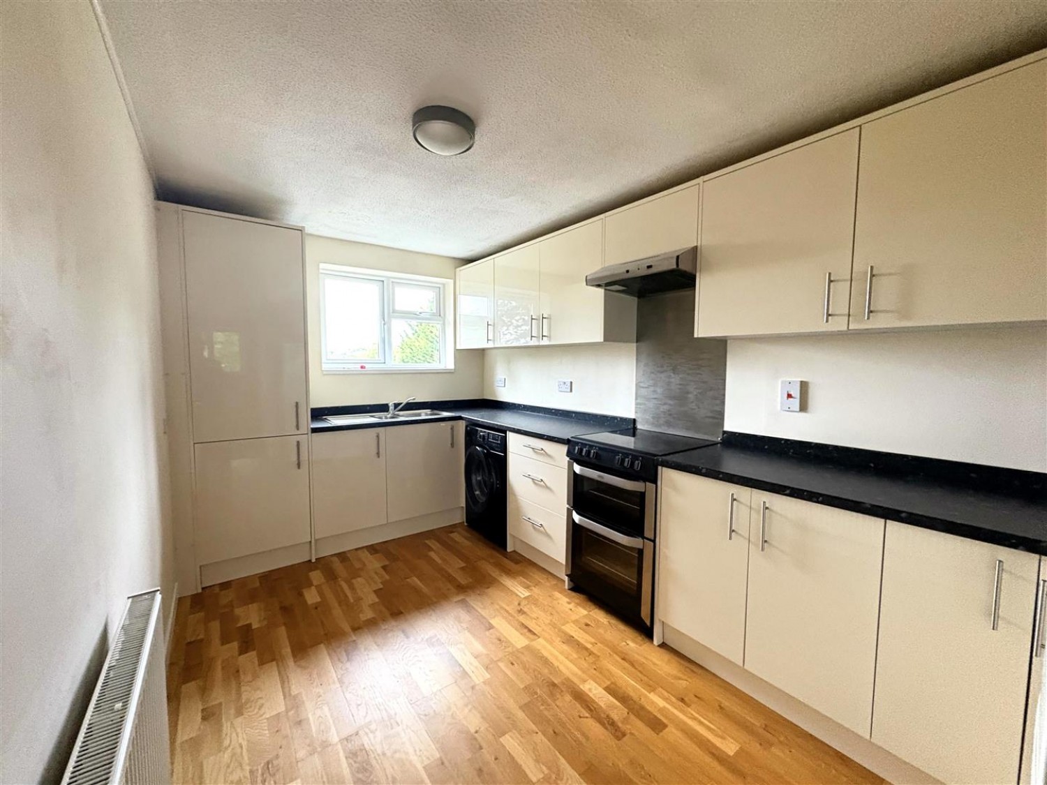 Cambridge Road West, Farnborough