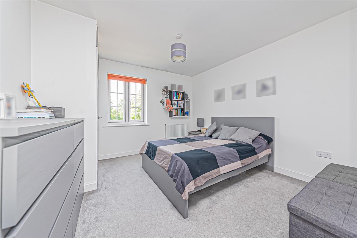 Masterson Close, Wellesley, Aldershot