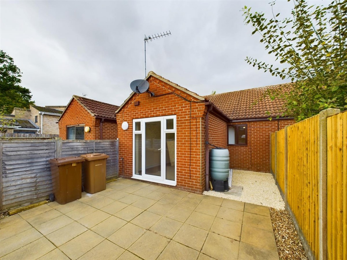 Meadowlake Close, Lincoln